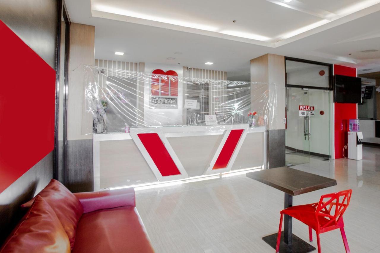 Oyo 666 Mc Hotel Fairview Кесон-Сіті Екстер'єр фото